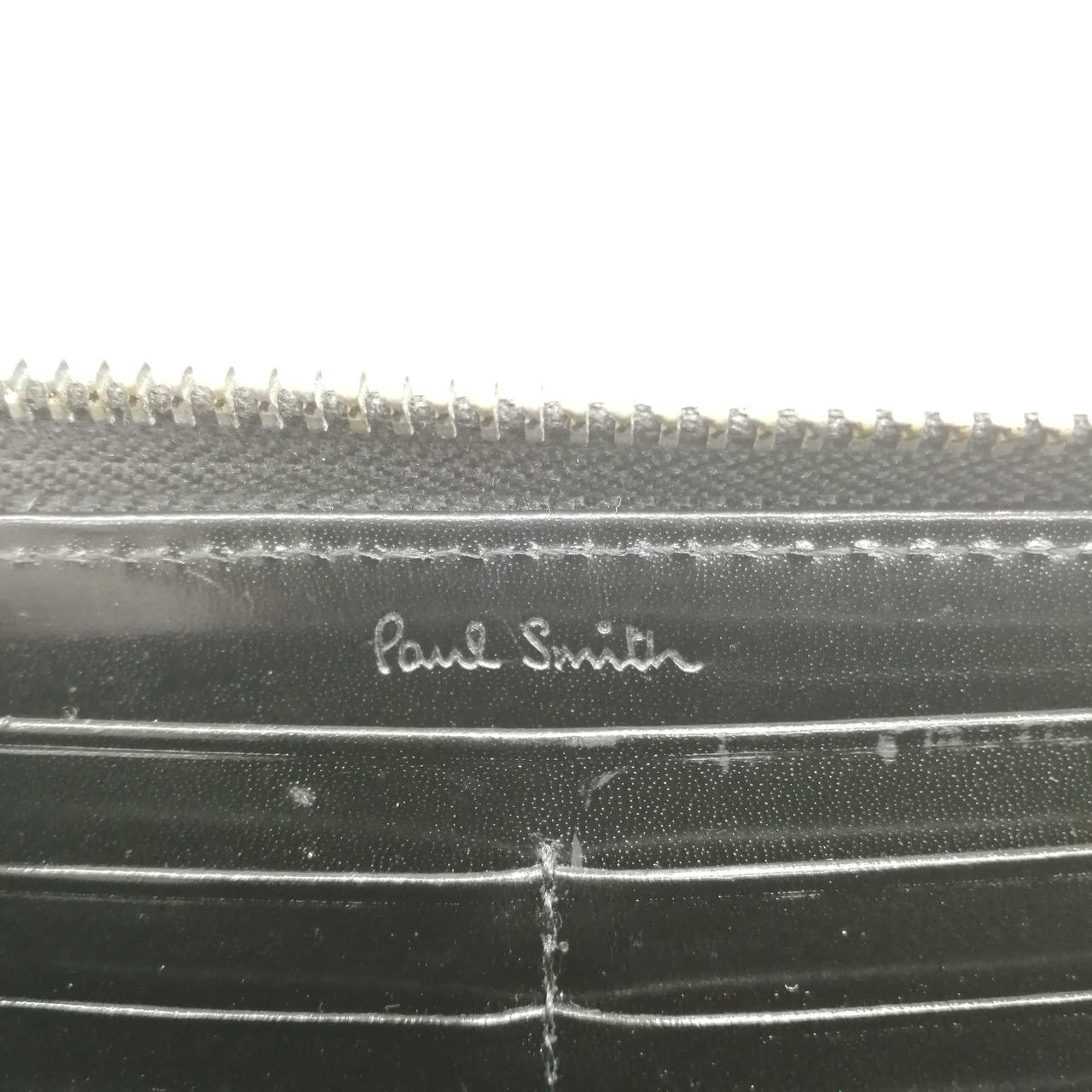 小キズ多くみられます