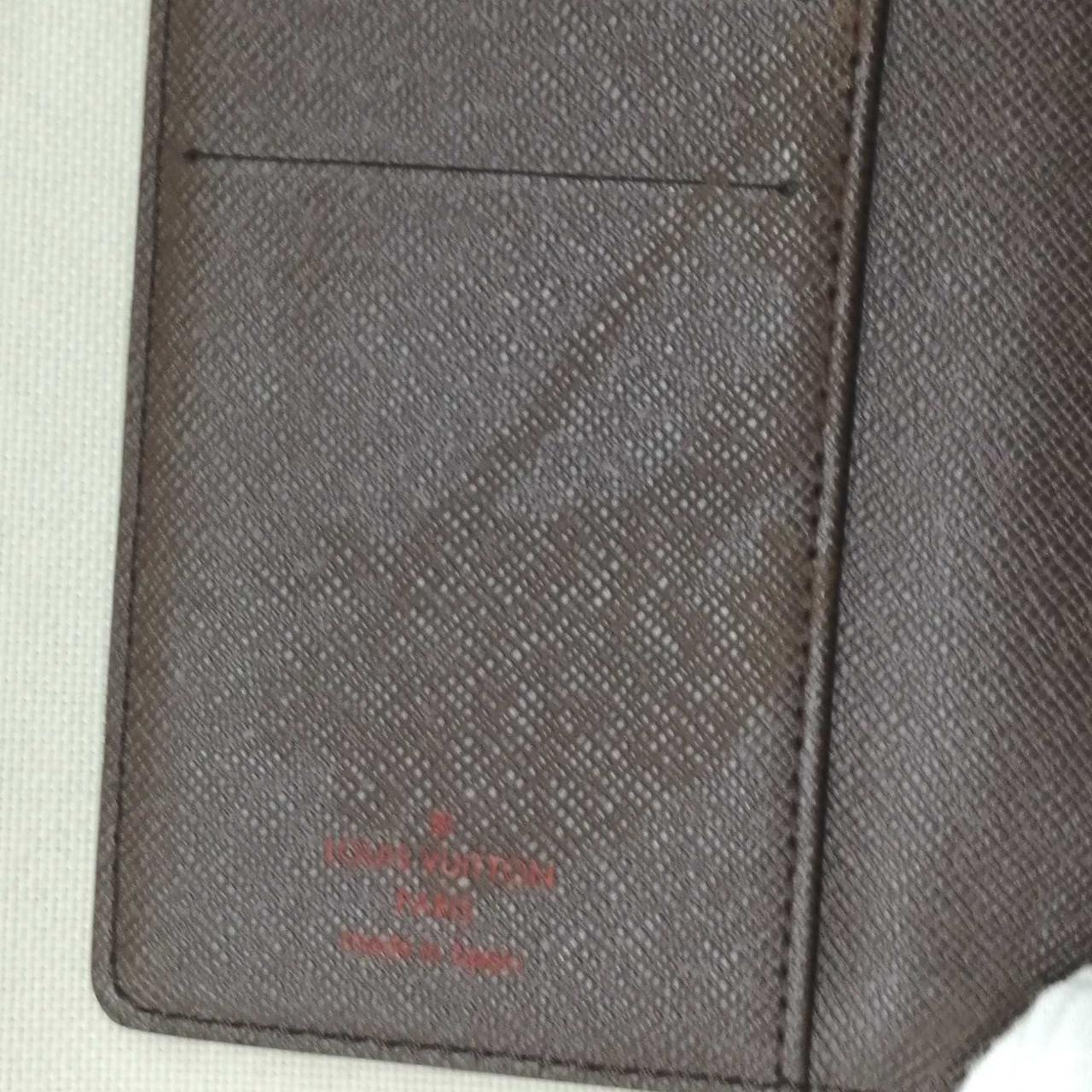 シミ、汚れあり