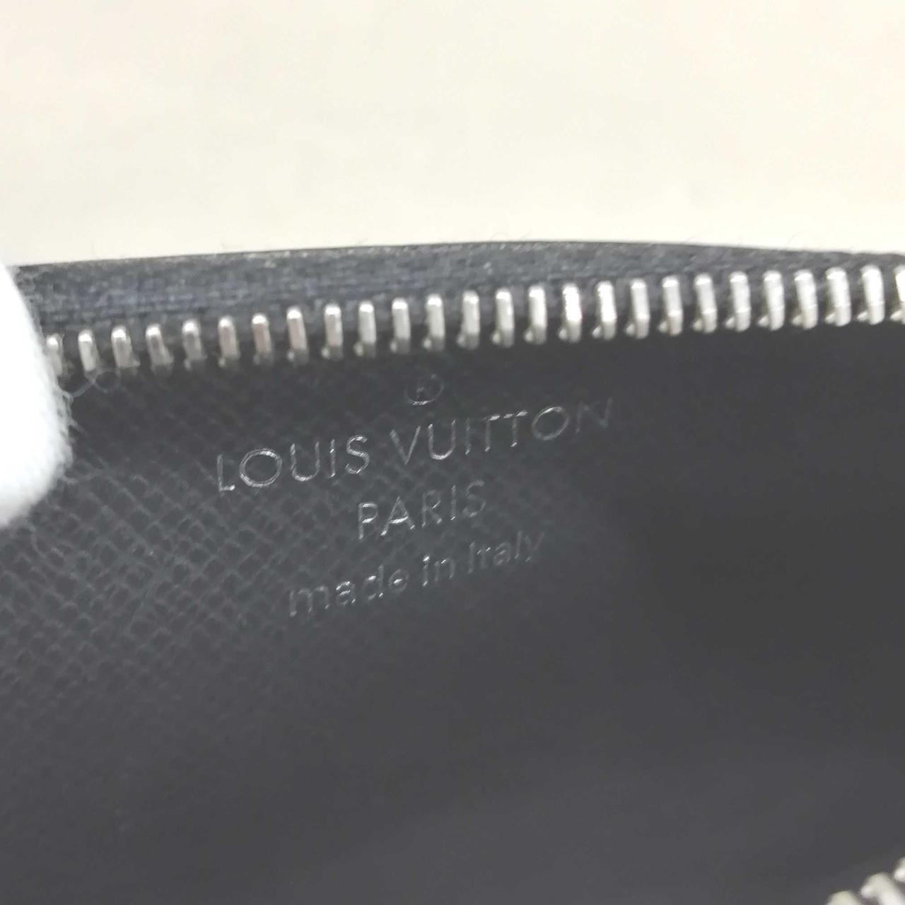 こちらの画像の明るさ調整しています