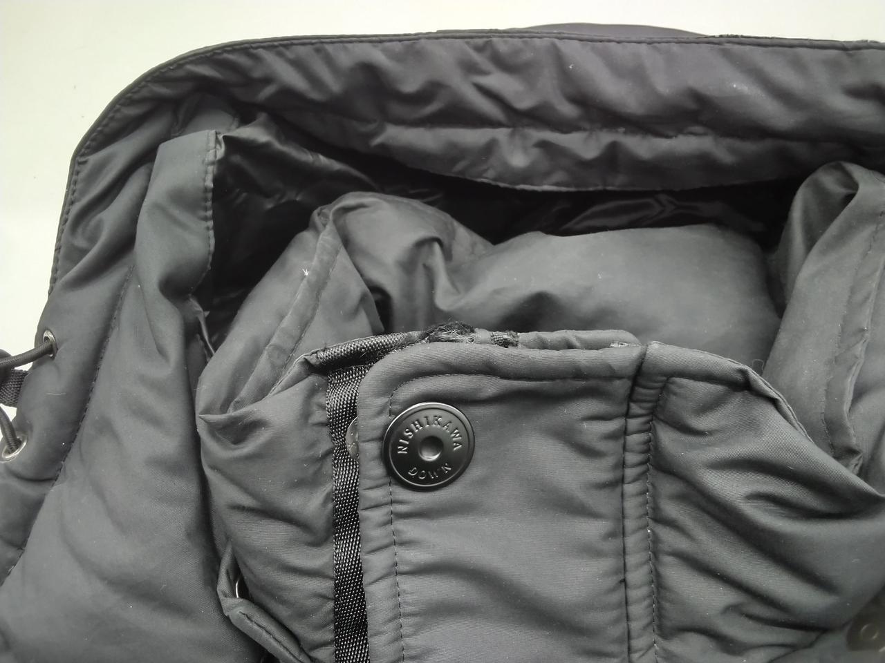 首元ほつれあり