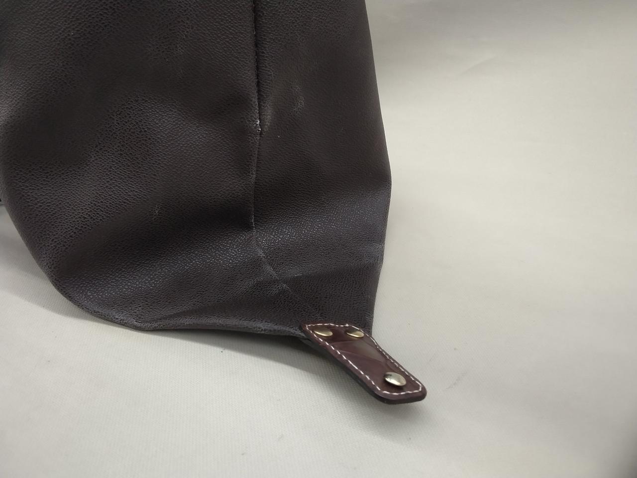 ホック破損箇所