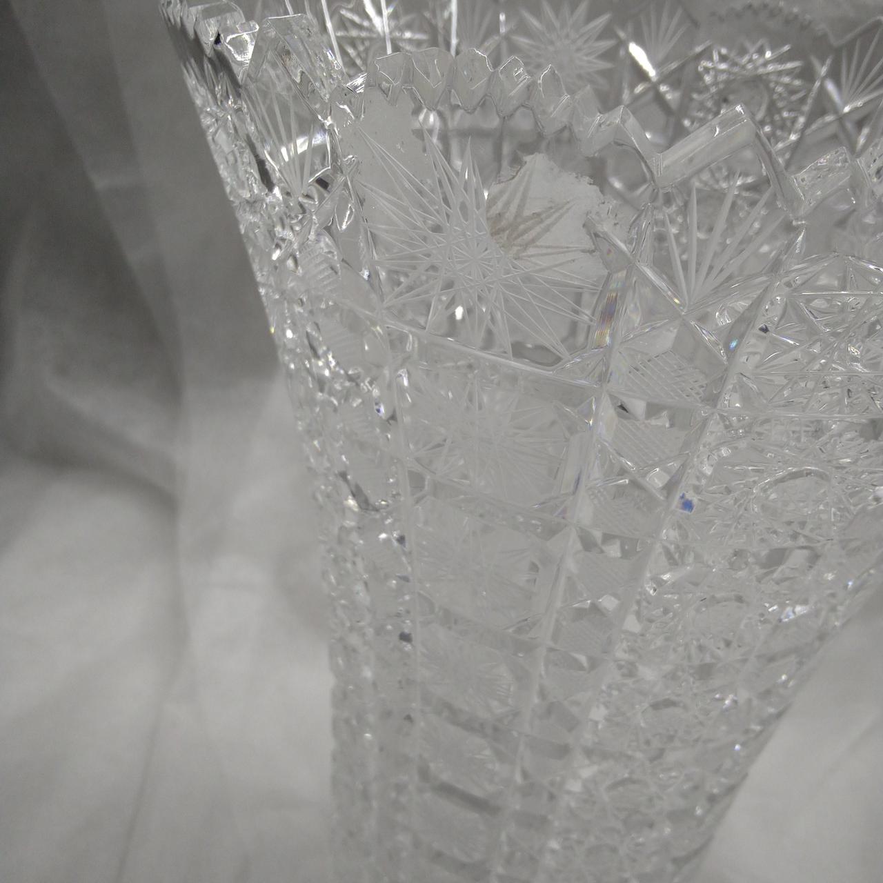 シール跡があります。