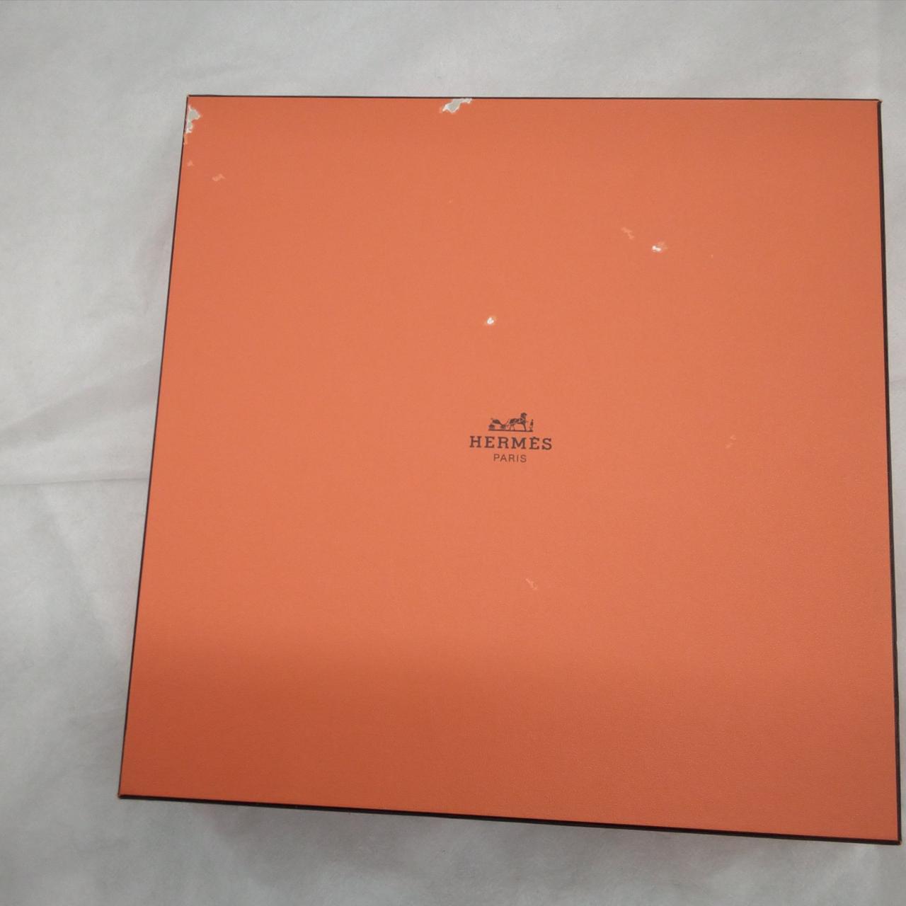 箱ダメージあり