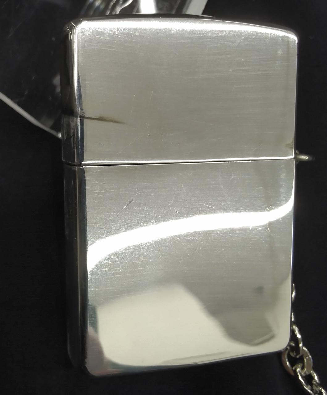 裏面変色あります