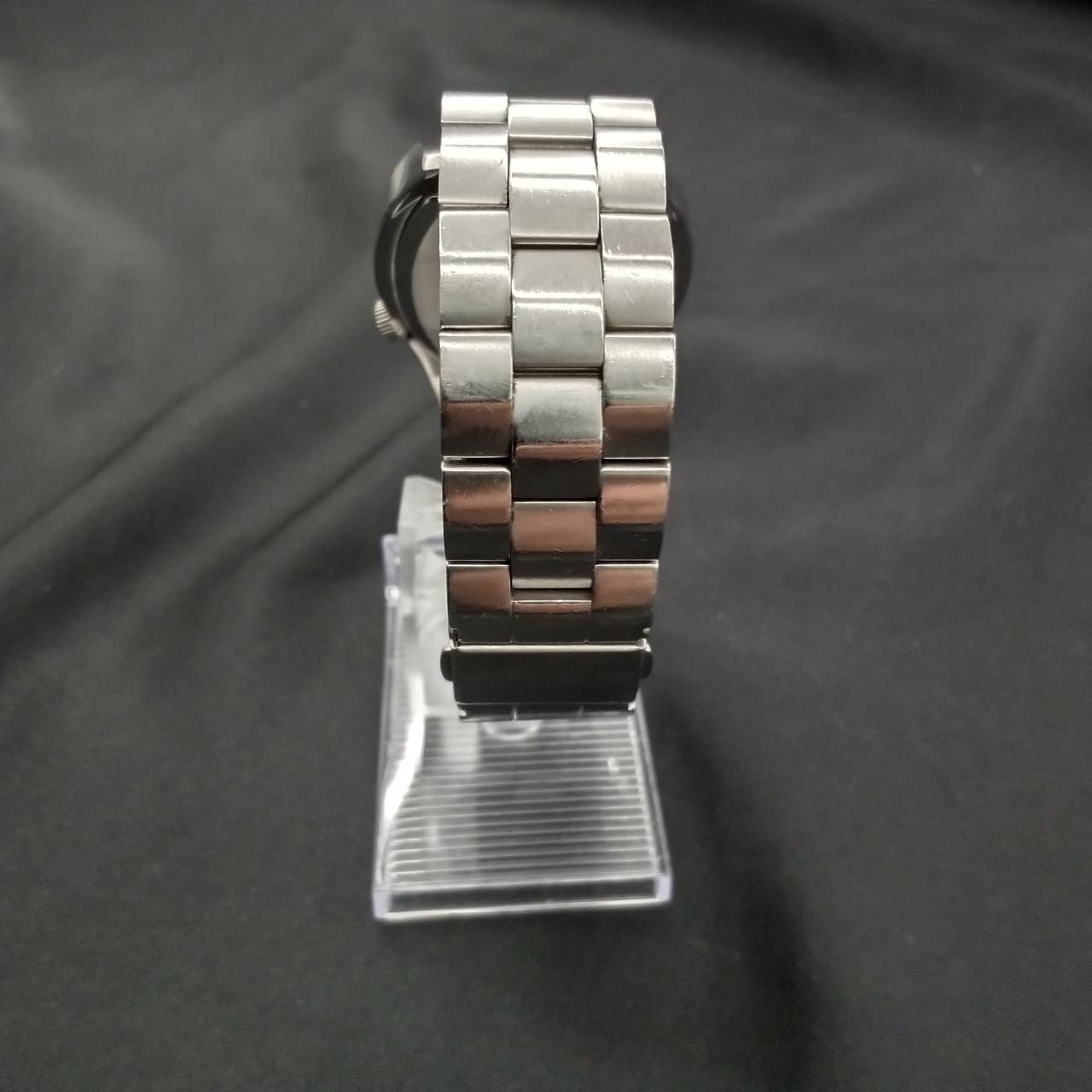 傷が見られます。