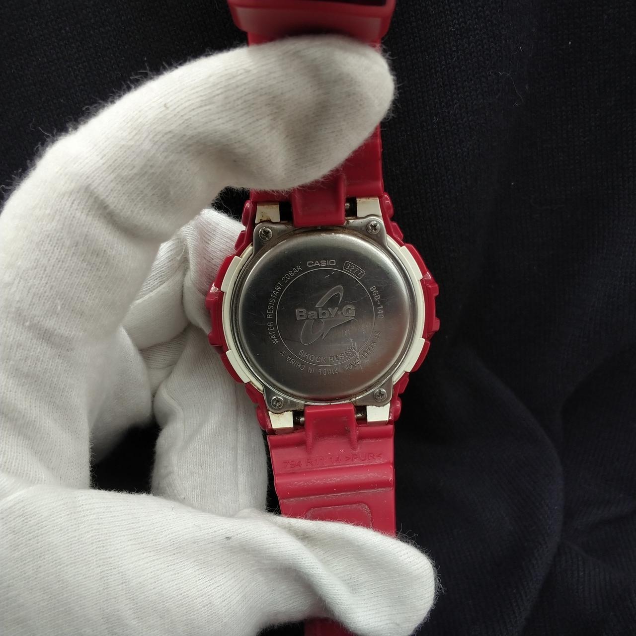 傷が多数あります。