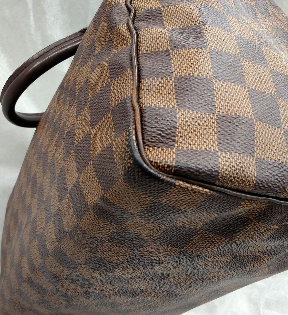 各角擦れ等あります