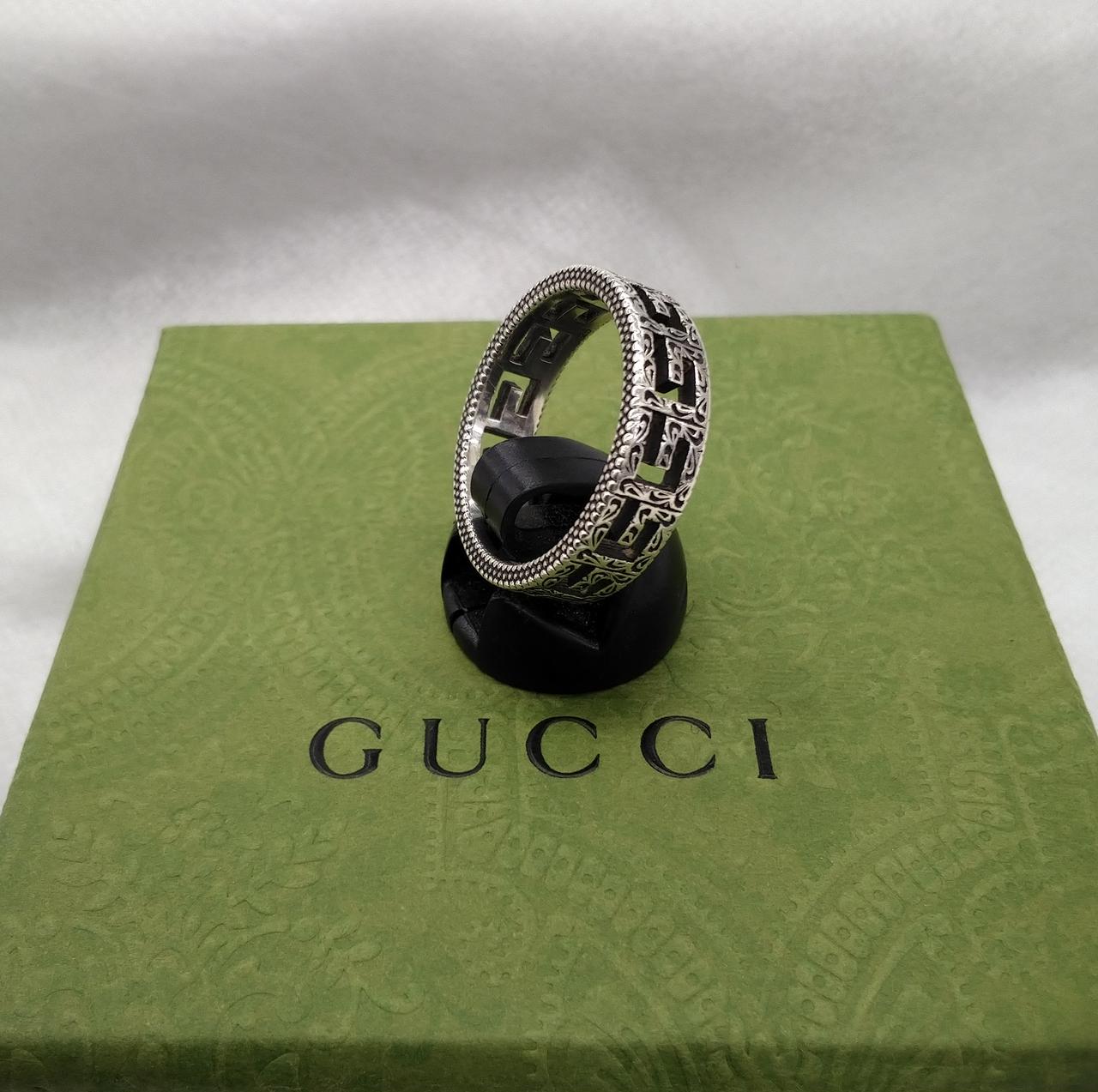 関税送料込】GUCCI グッチ スクエアGシルバーリング 13号 576993 楽天市場】グッチ GUCCI 指輪 リング メンズ レディース