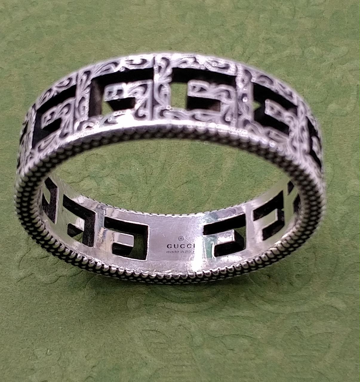 関税送料込】GUCCI グッチ スクエアGシルバーリング 14号 576993 グッチ(GUCCI)|スクエアGシルバーリング|HARDOFFオフモール