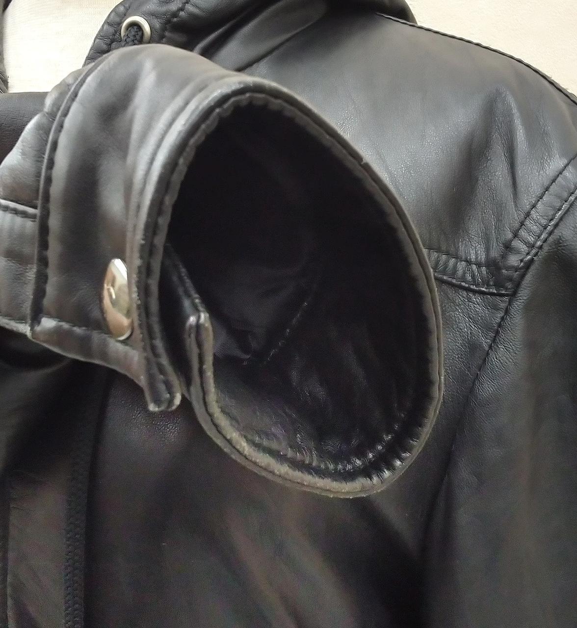 袖口使用感あります