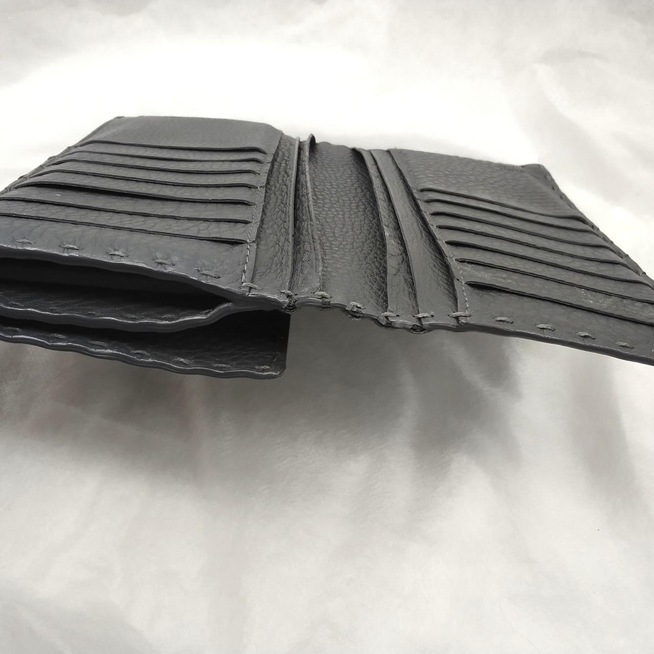 内側反りが見られます。