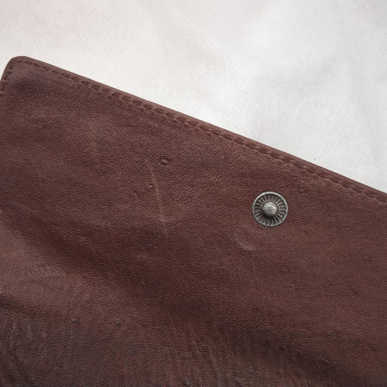 フラップ内側少し傷があります