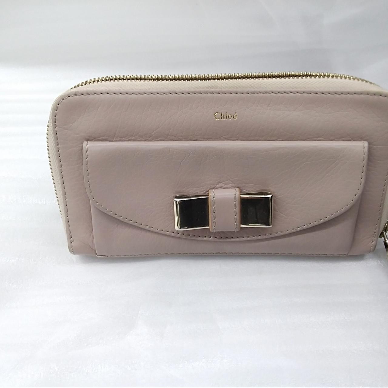 シワが見られます角スレが見られます