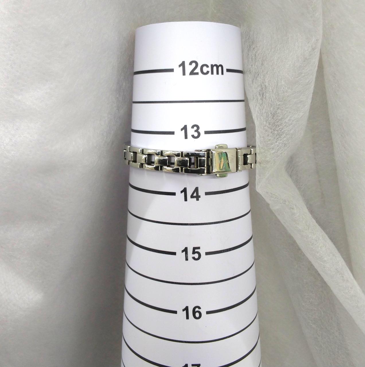 腕周り極小です