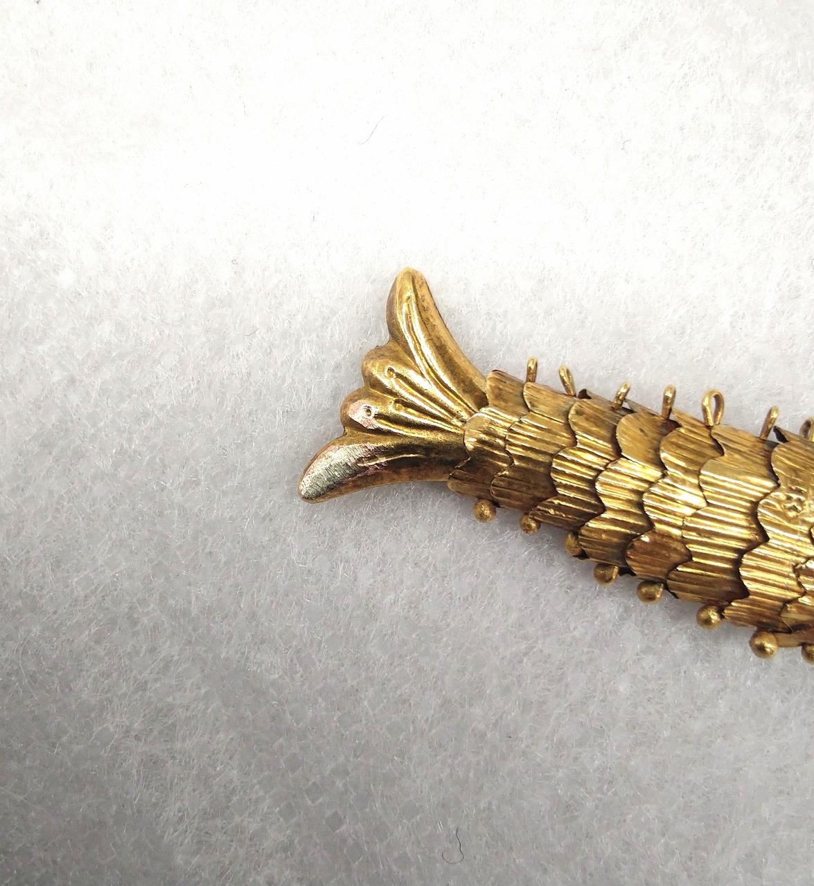 剥がれ傷あります