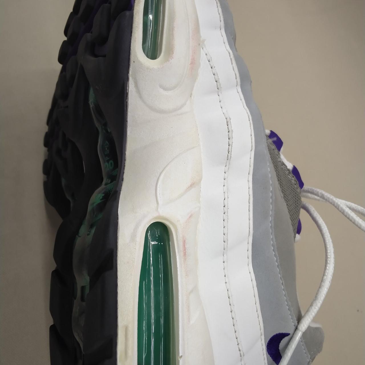 赤く着色してます