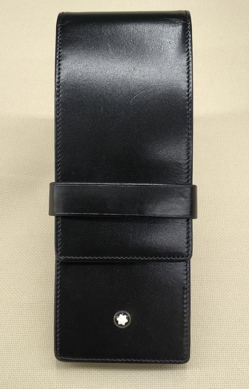 傷が多数ついています。