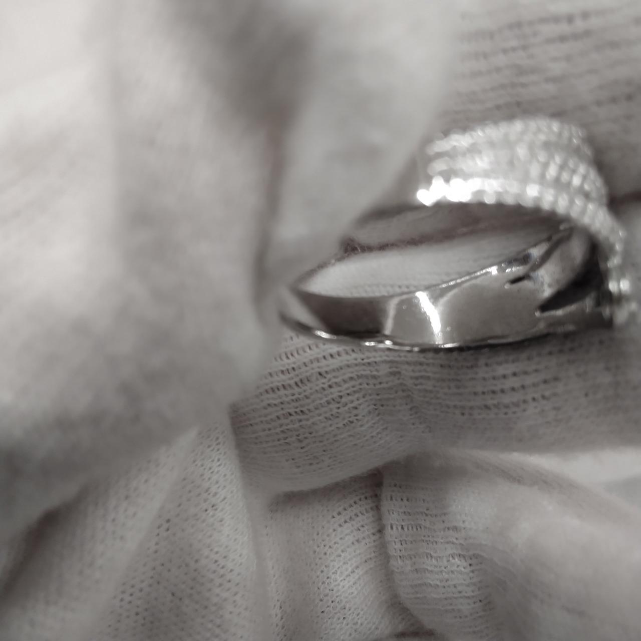 傷が多数あります。