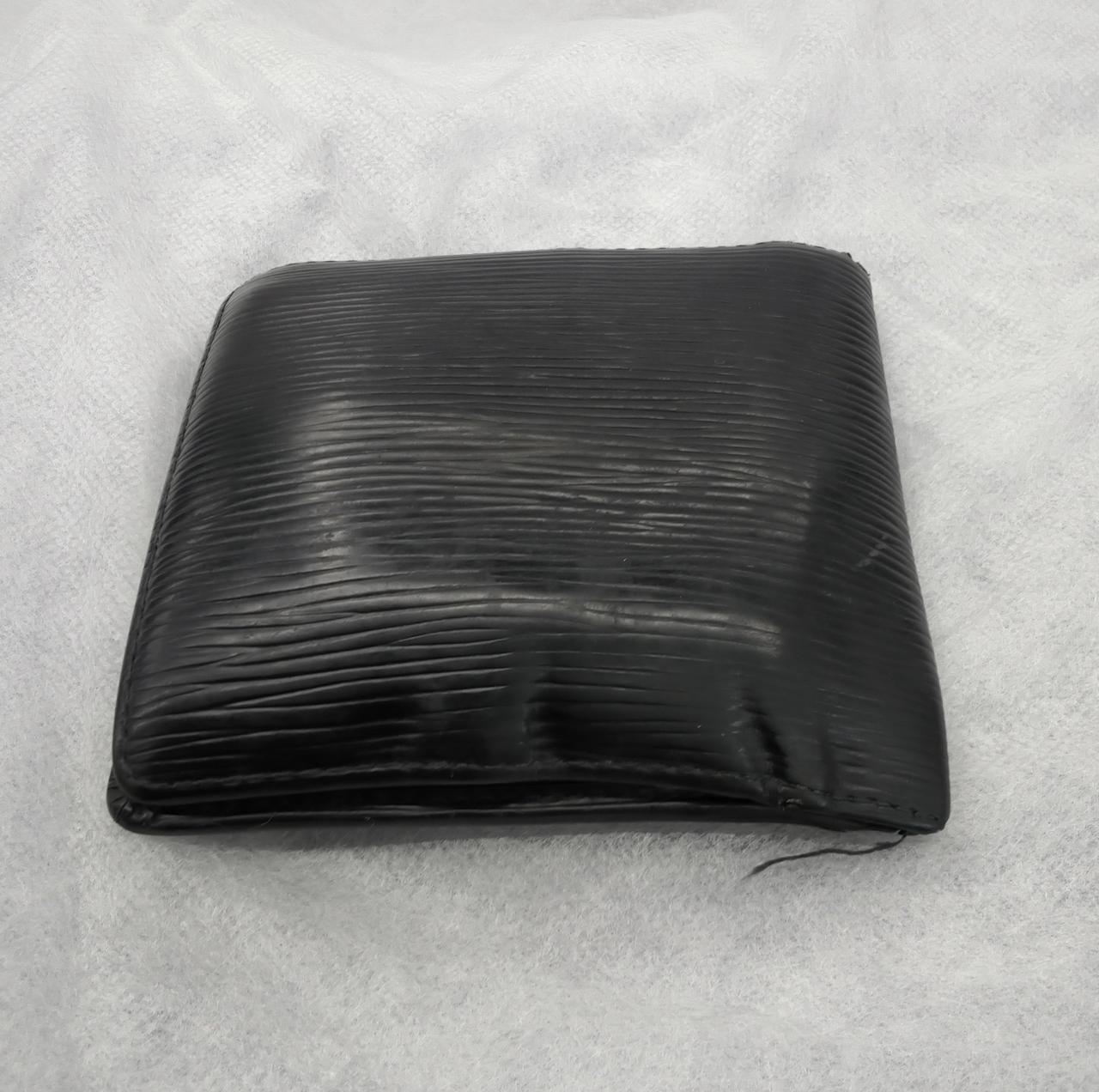 裏面　傷型崩れあり