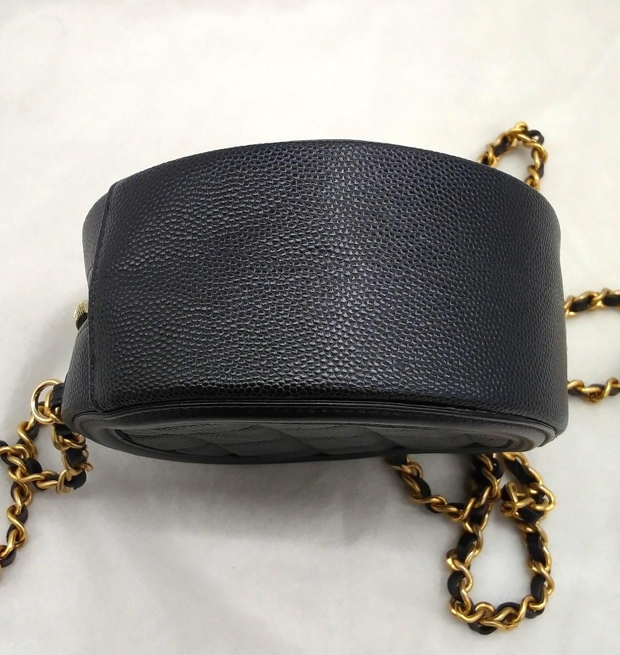 底面少しシワあります