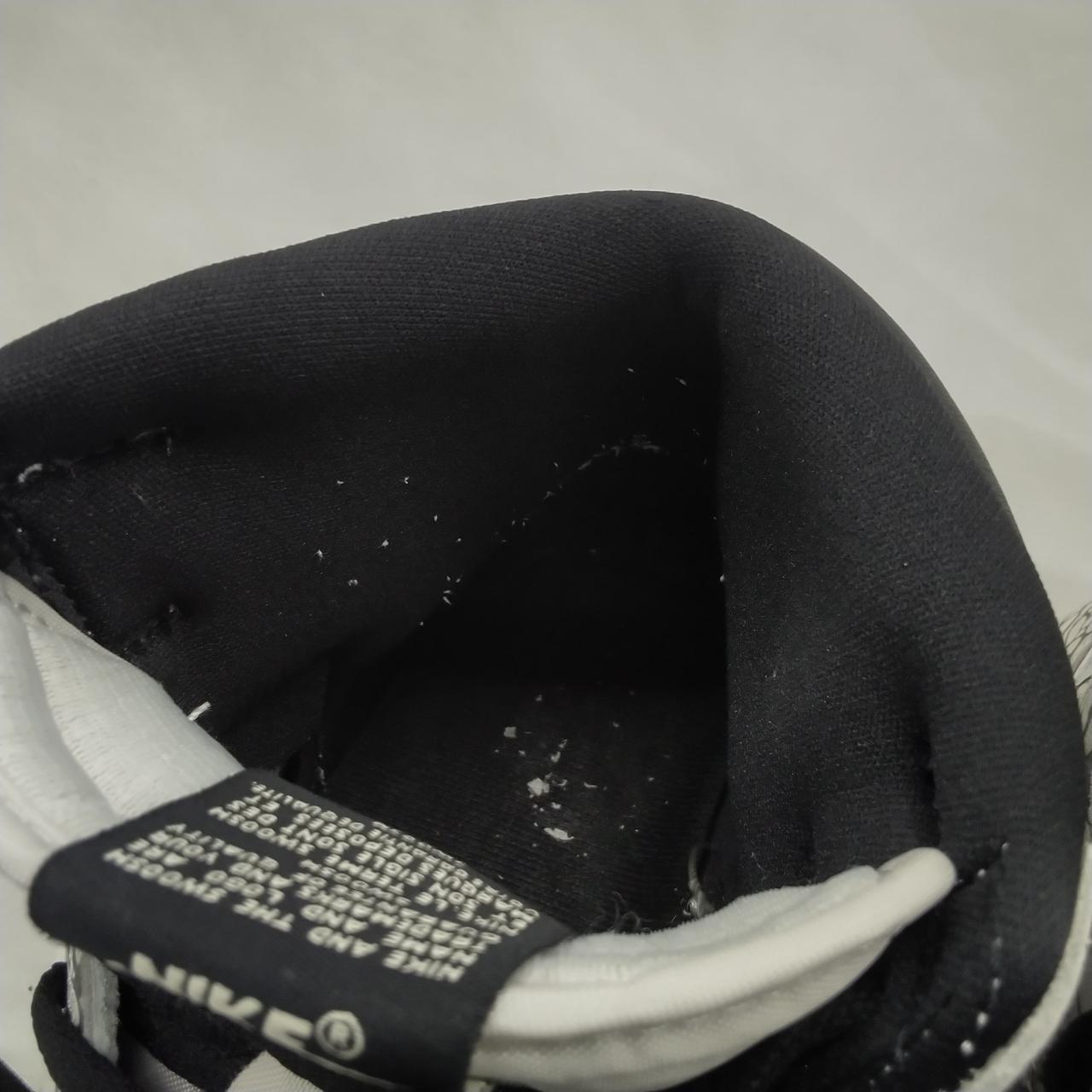 かかと内側毛玉あり