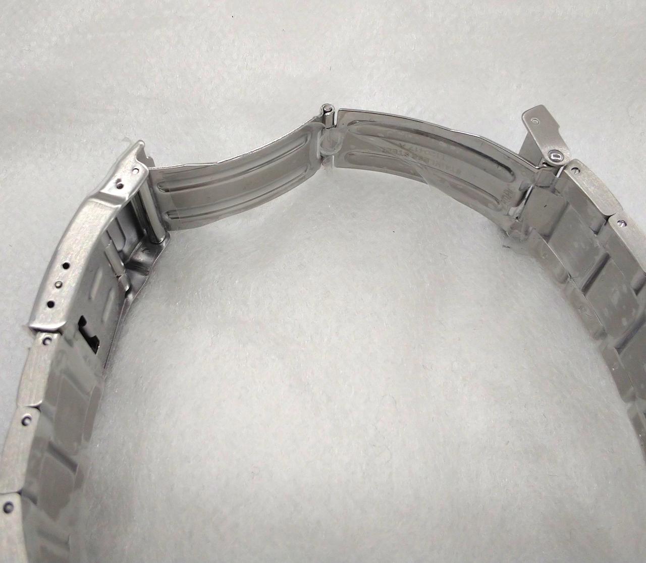 保護シール付いています。