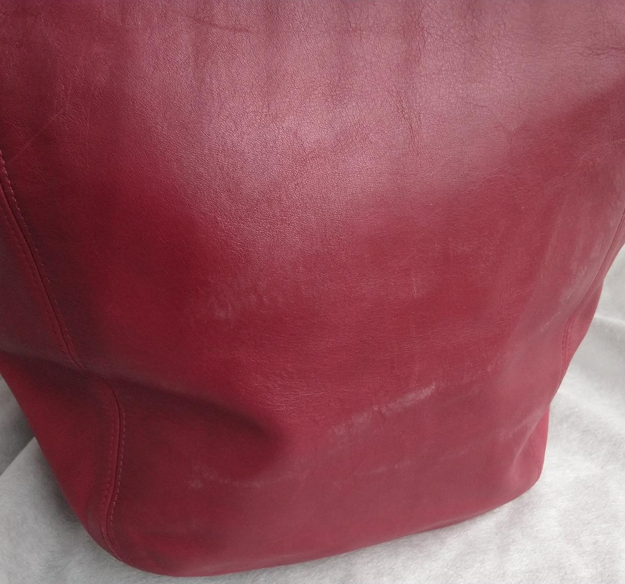 色ムラ、キズあります。