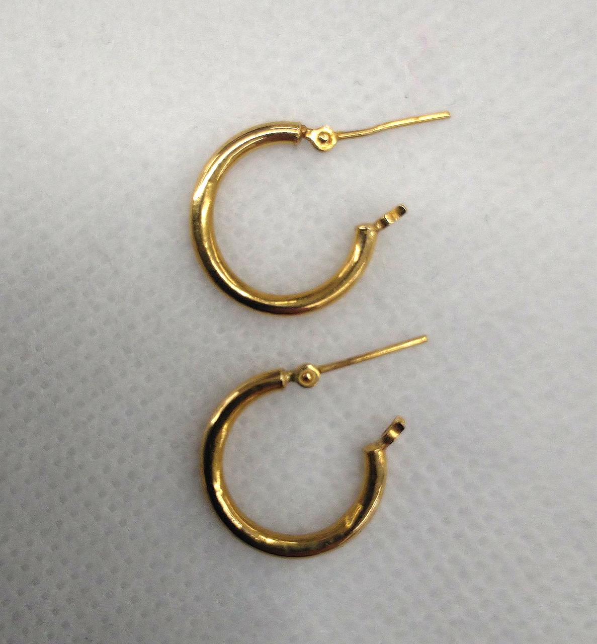 ポスト歪みあります