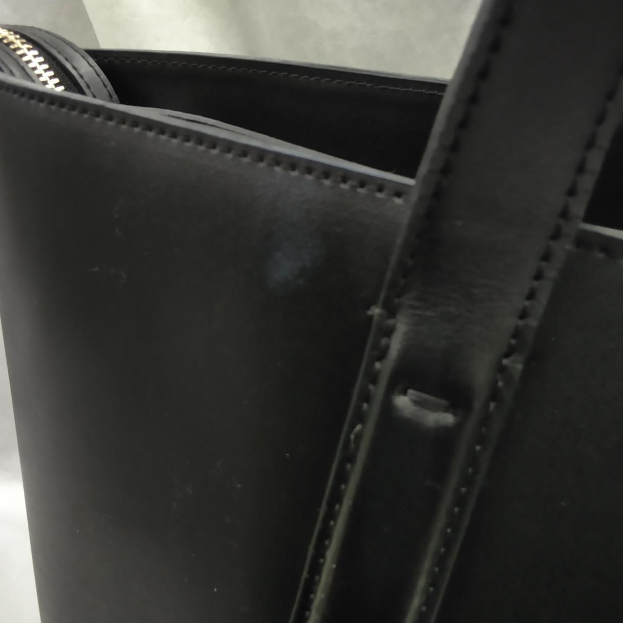 一部白く変色あり