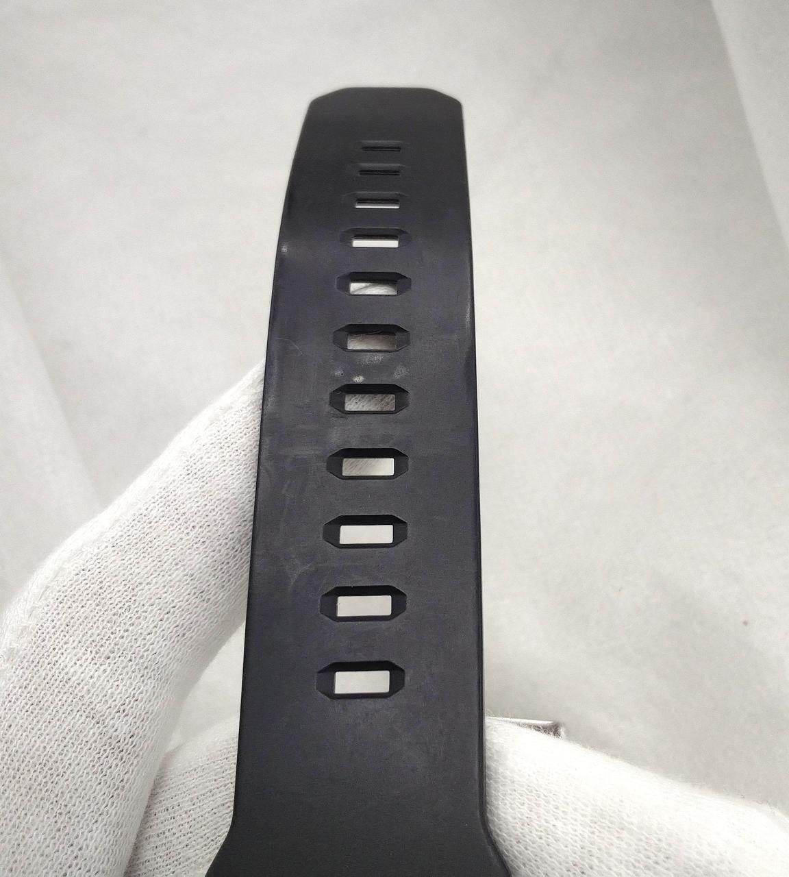 少し使用感あります