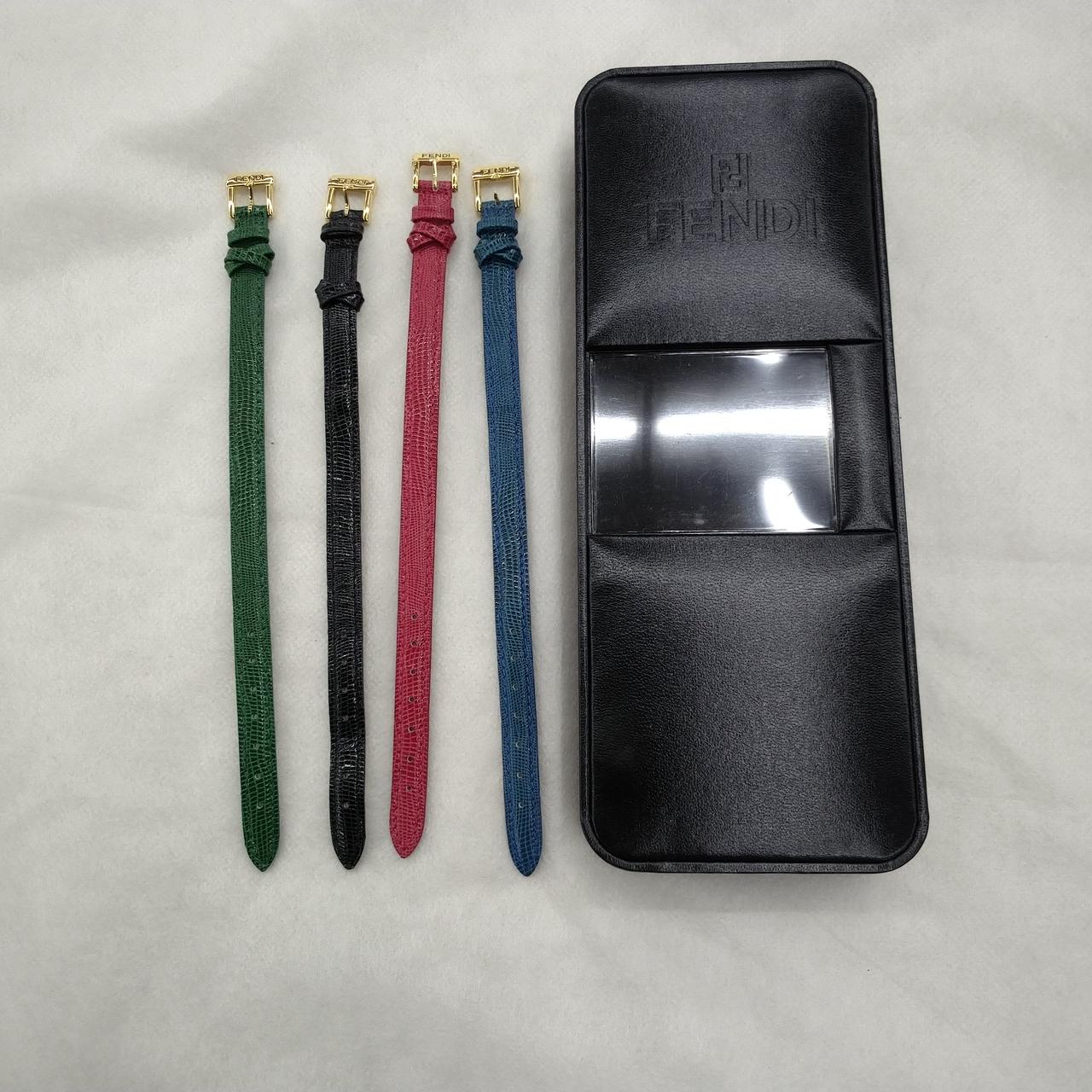 替えベルト４本付き