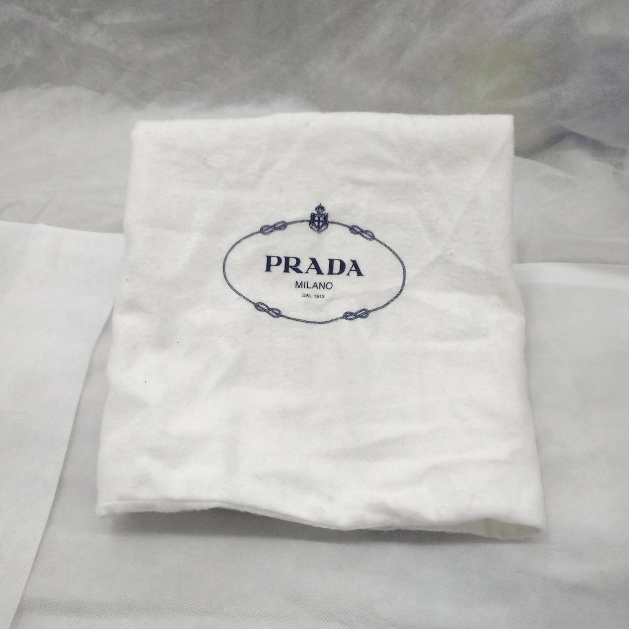 保存袋ありますが、汚れ使用感あります