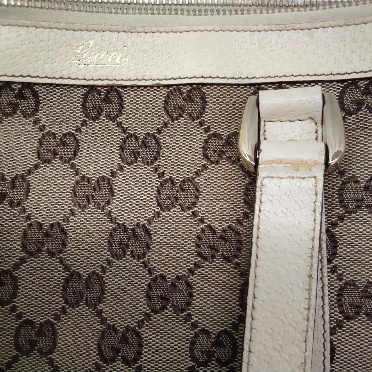 ショルダー変色あります