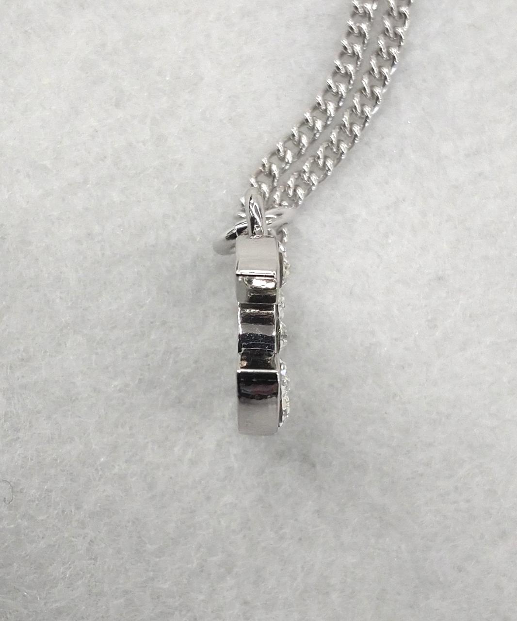 厚み約3mm