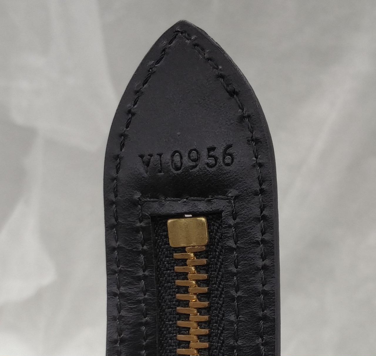 VI0956