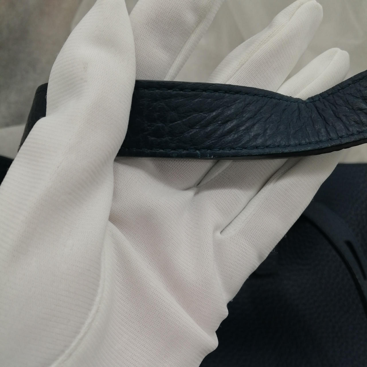 剥がれが見られます。