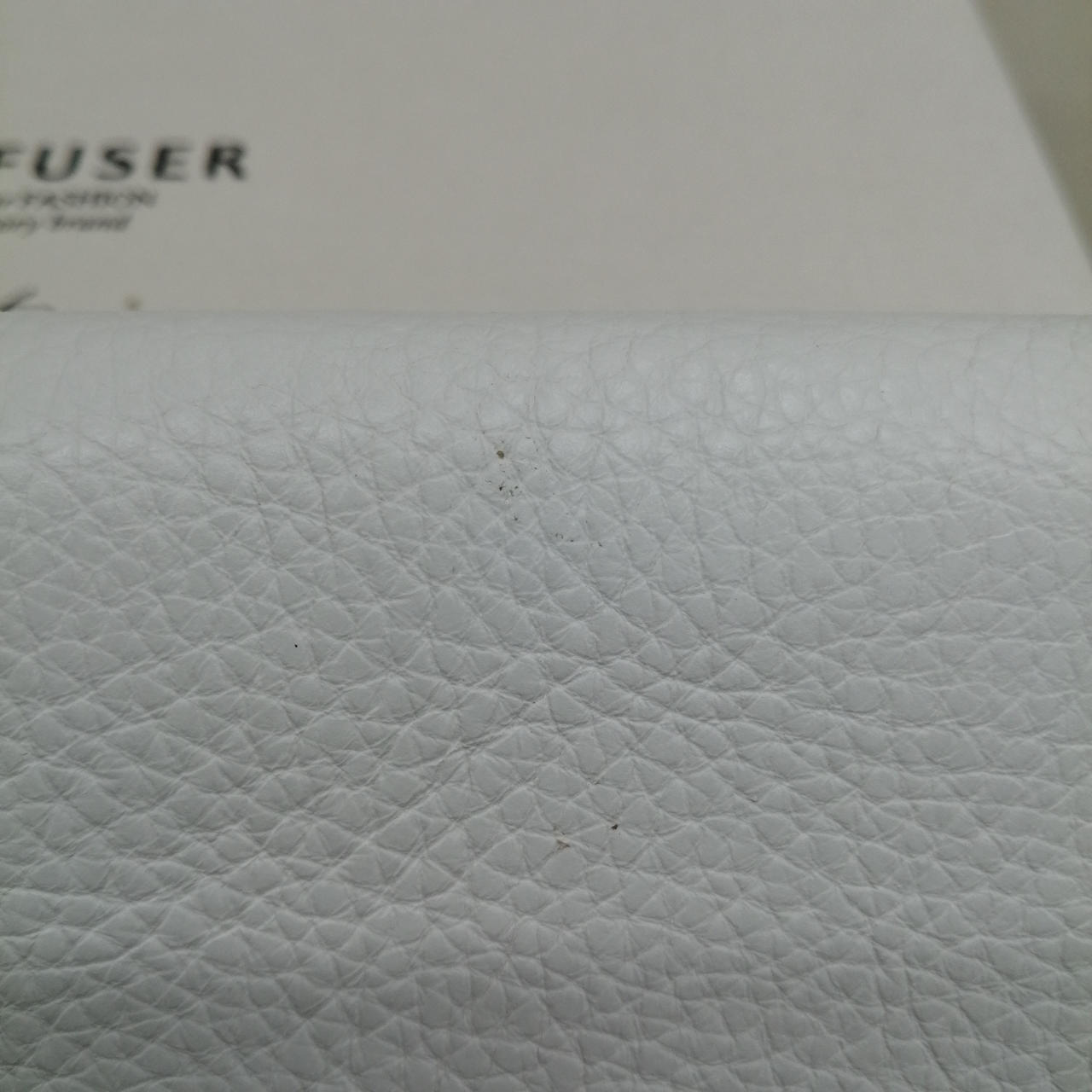 汚れが見られます。