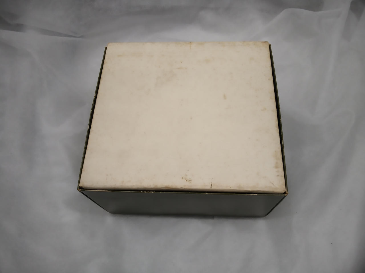 シミが見られます