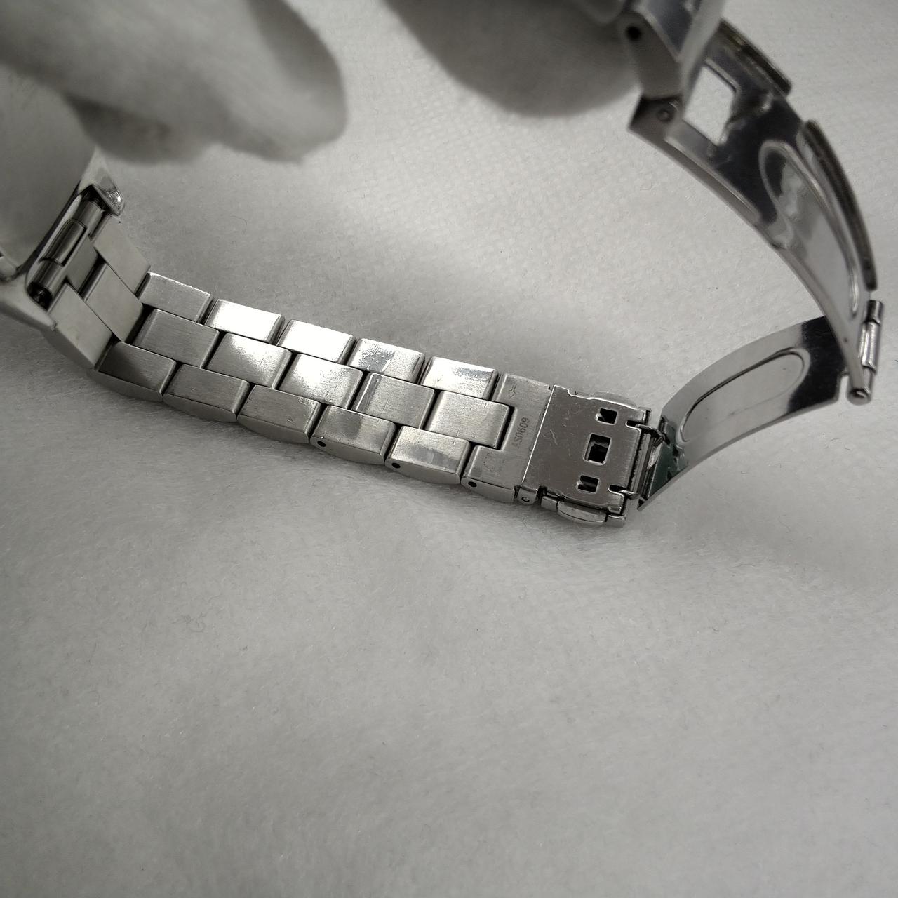 傷があります。