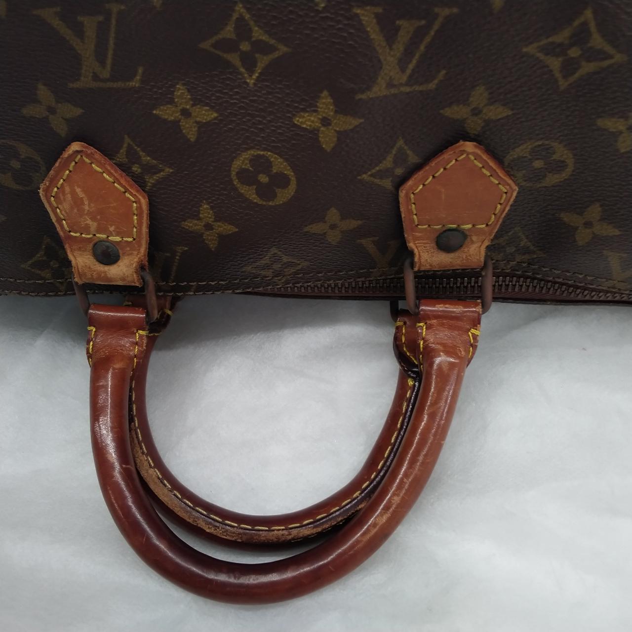 持ち手金属部分に劣化あります。