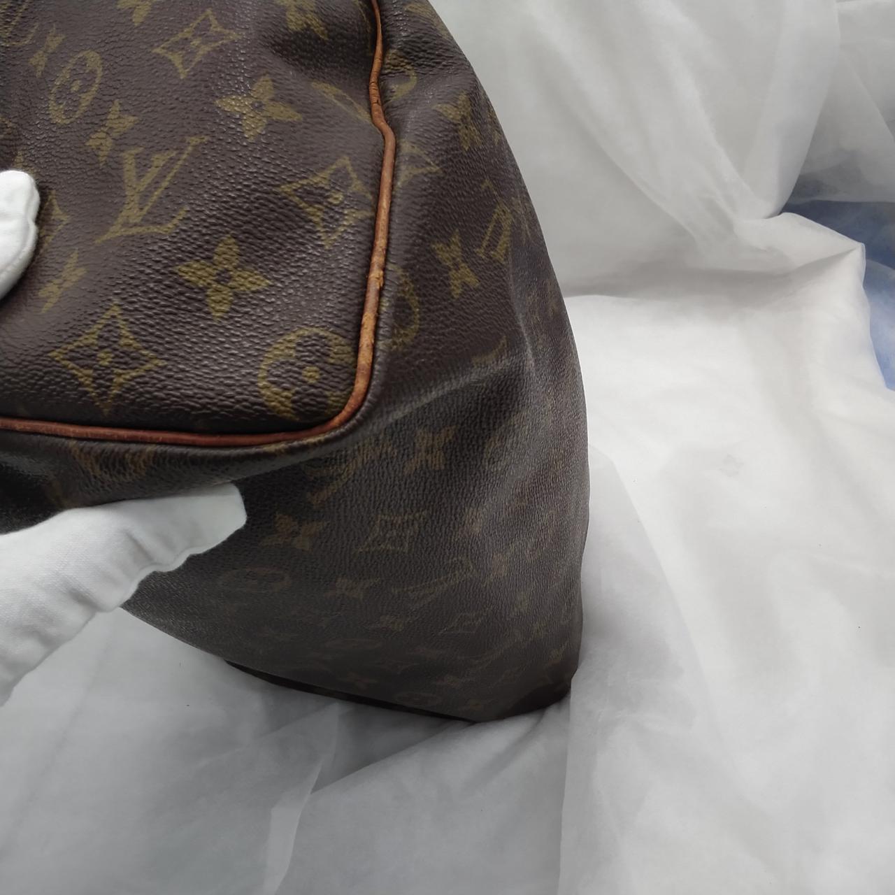 角スレが各所にみられます。