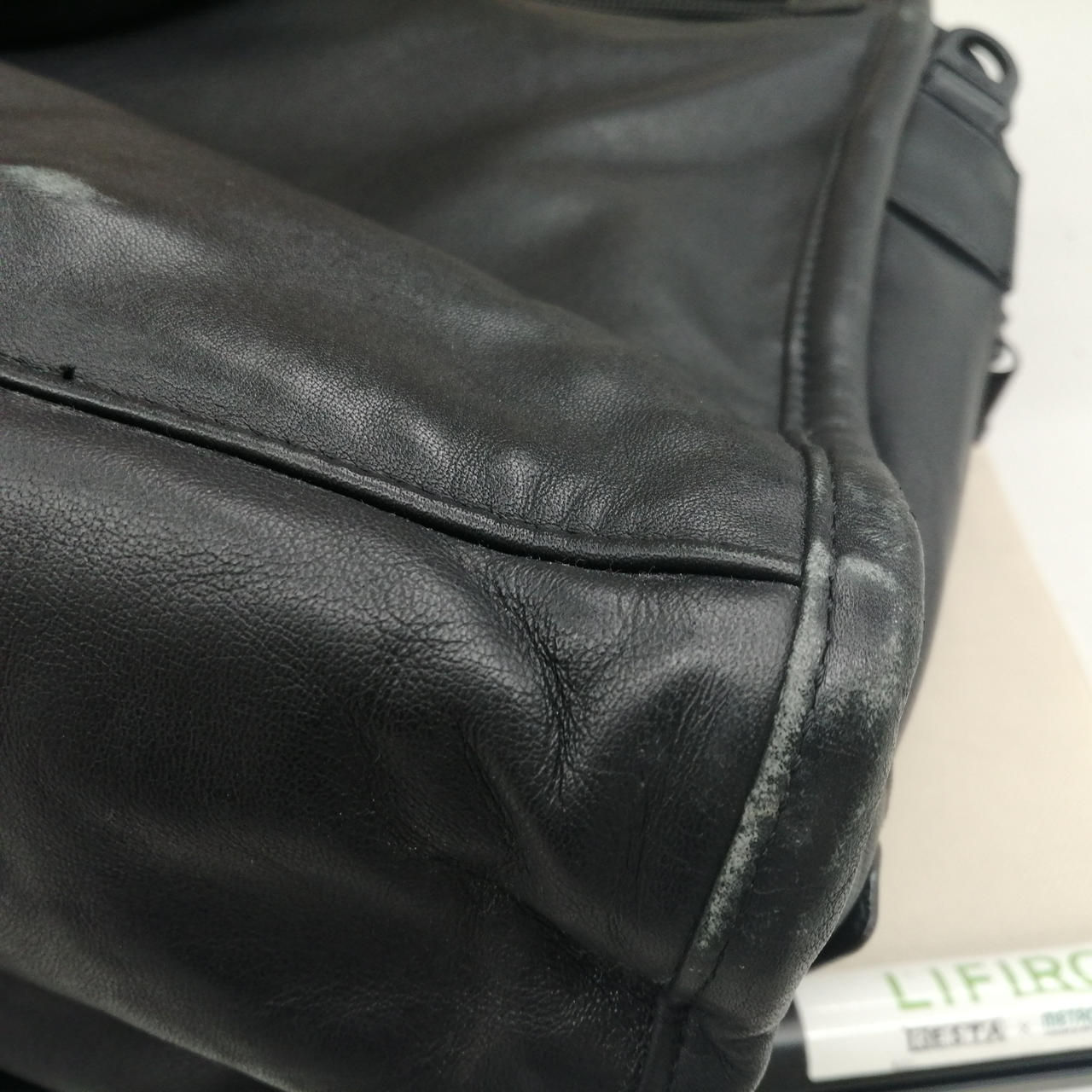 トゥミ(TUMI)|ビジネスバッグ レザー|HARDOFFオフモール（オフモ