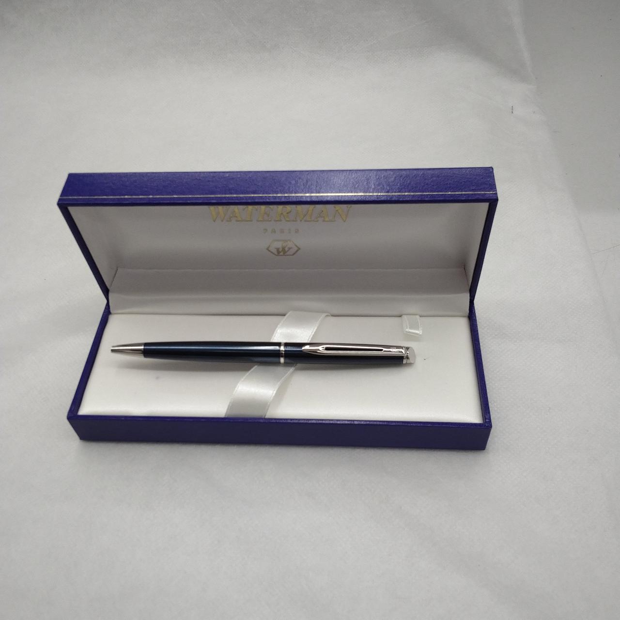 インクは青色です。