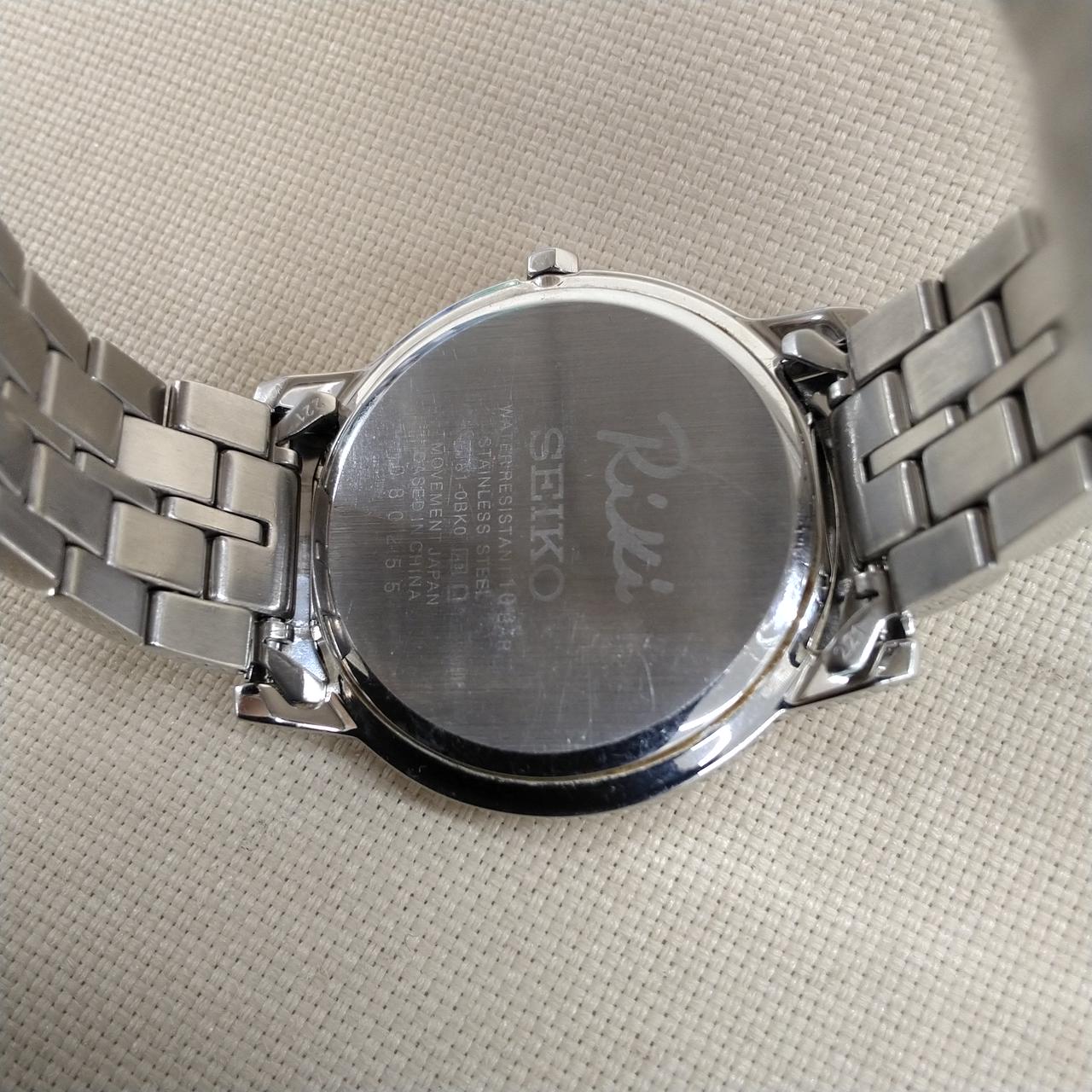 傷が多数あります。