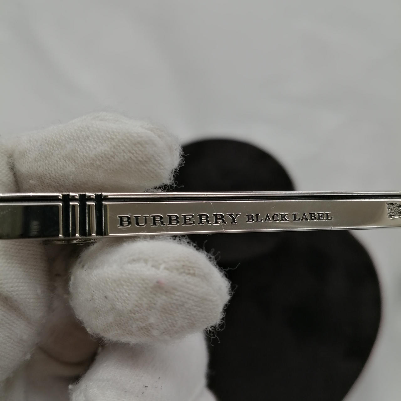 傷があります。