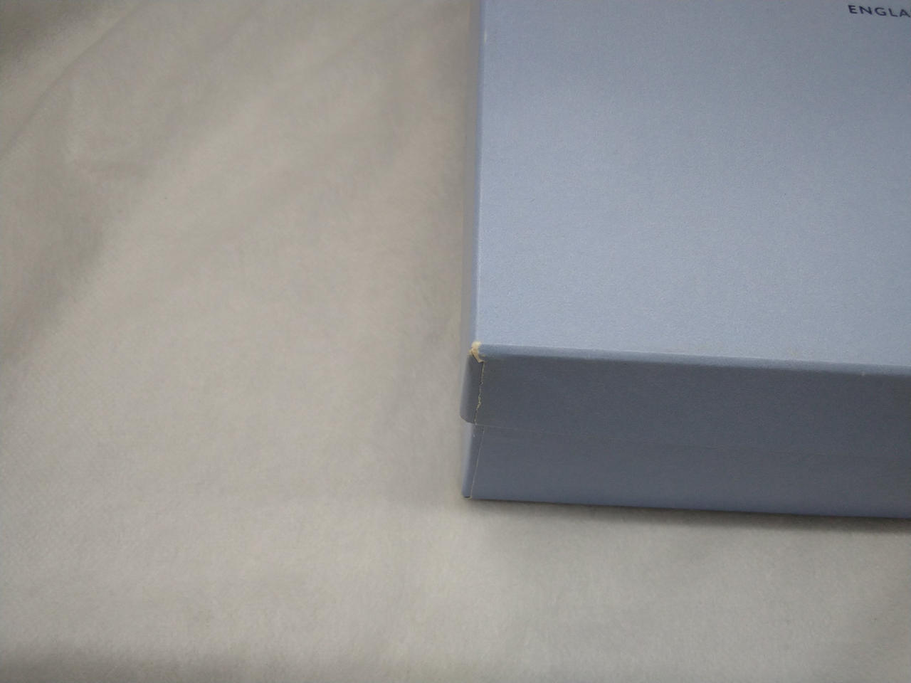 角の剥がれがあります