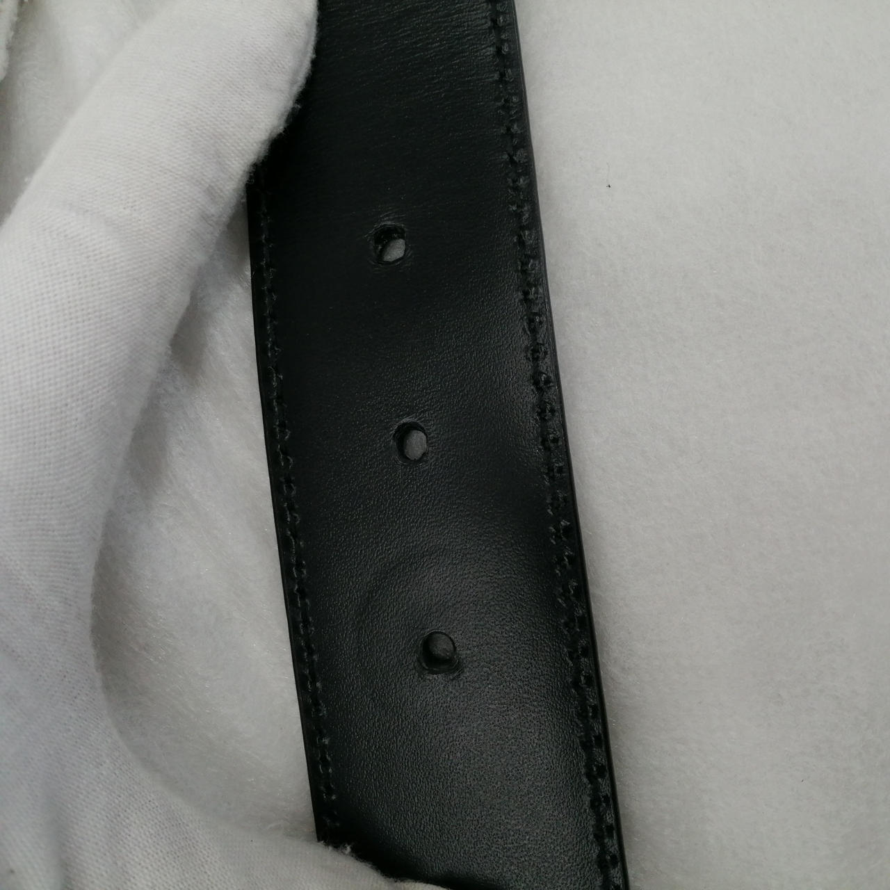 跡形が付いています。使用感があります。