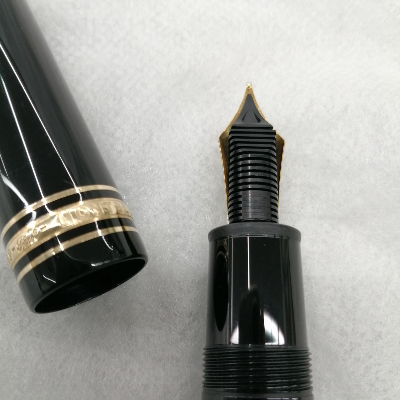 MONTBLANC - モンブラン モンテローザ 万年筆 全長146mm 吸引式 HM134W モンブラン モンテローザ 万年筆 全長146mm 吸引式 HM134W