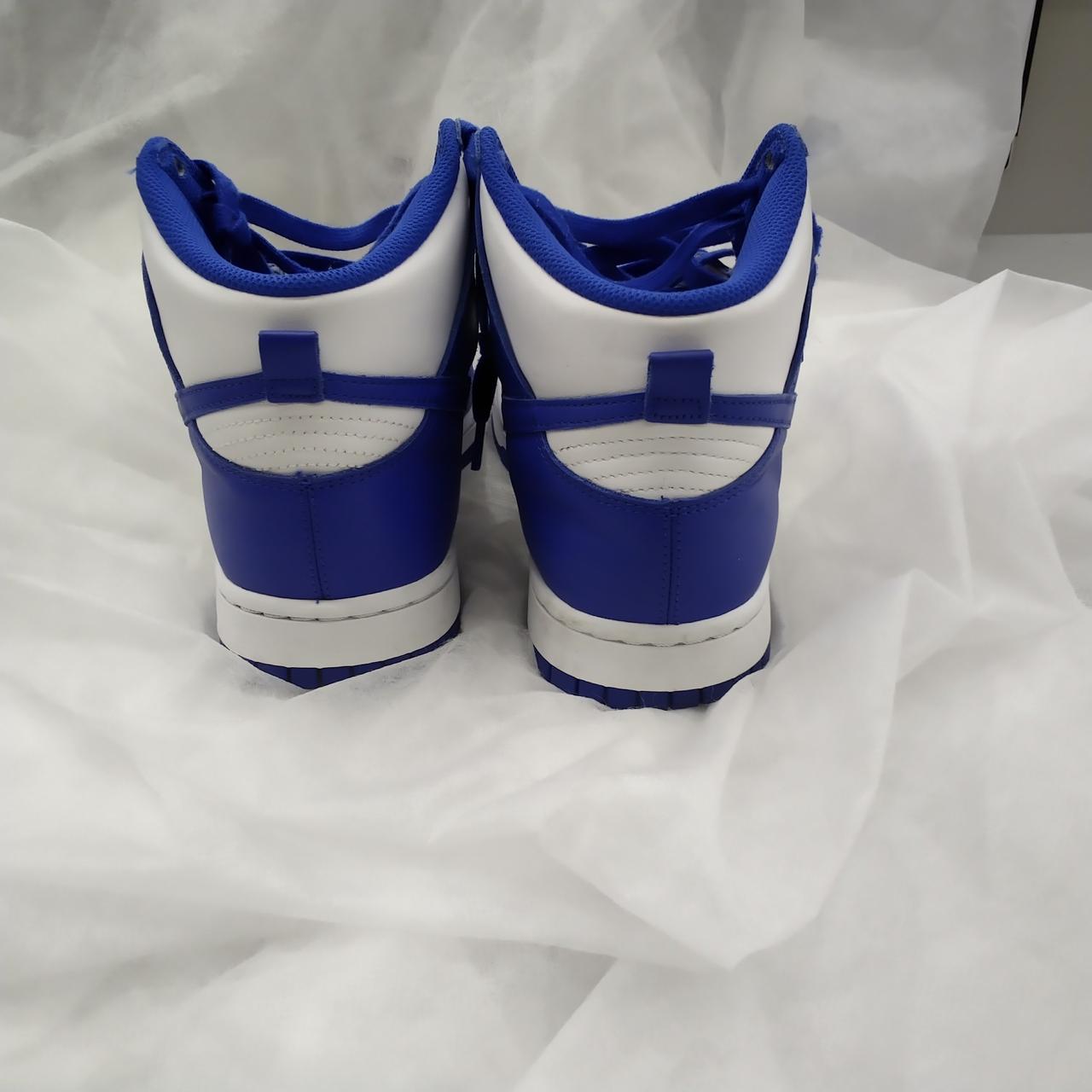 シワが多数あります。