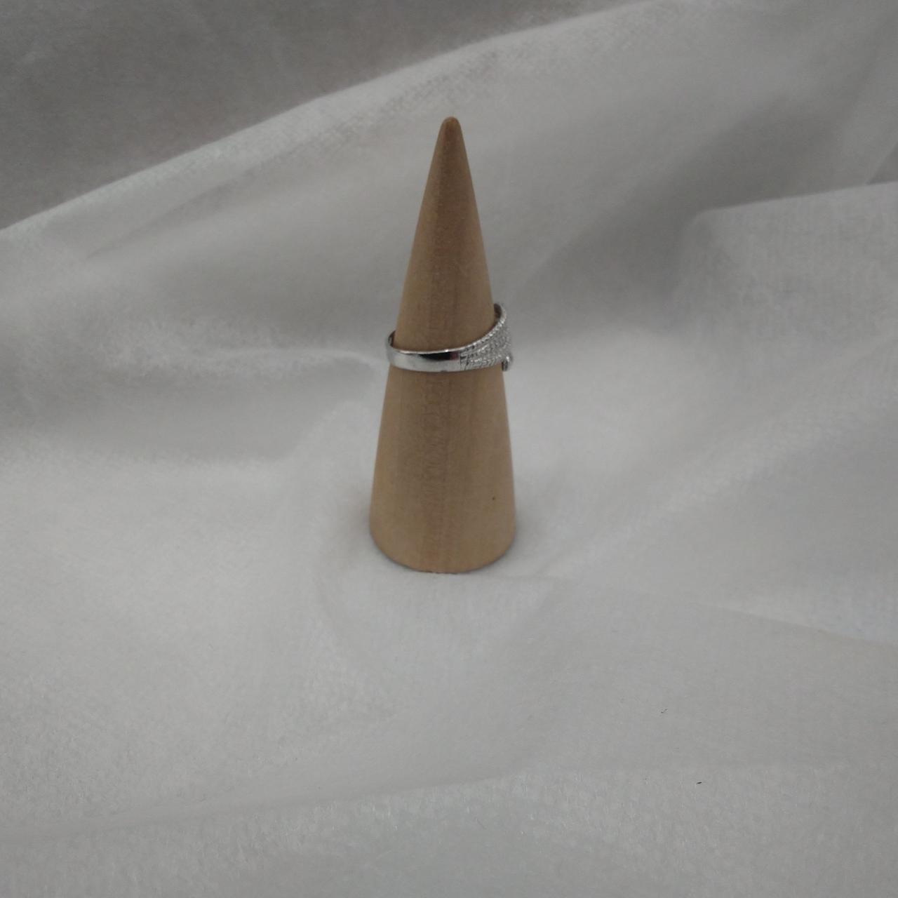 傷が多数あります。